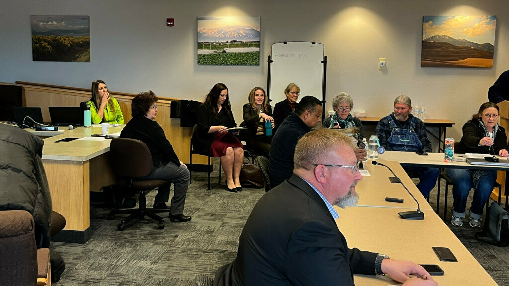SLV Commissioners to decide on DA term limits in Monday meeting