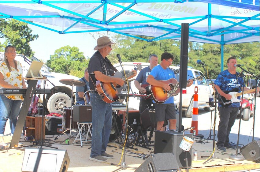 Live entertainment
Turner and Company was one of many to provide entertainment on the downtown stage of Tipton’s first Septemberfest Saturday, Sept. 9, 2023. Members of the band are, from left, Connie Homan, keyboard, Larry Higgins, drums, Dave Turner, guitar, Chad Murphy, guitar, Allen Brenner, bass, and Ray Hanning, lead guitar. The band had Short Street packed with listeners and dancers to end the festivities.