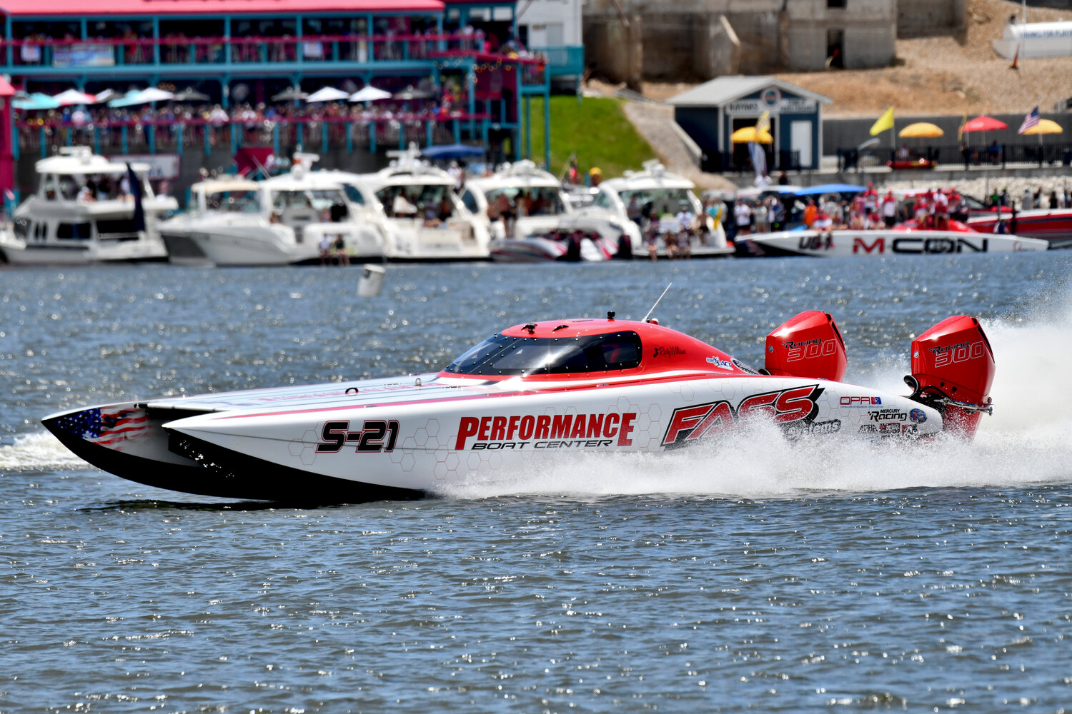 Making waves in the boating industry - The Lake Sun