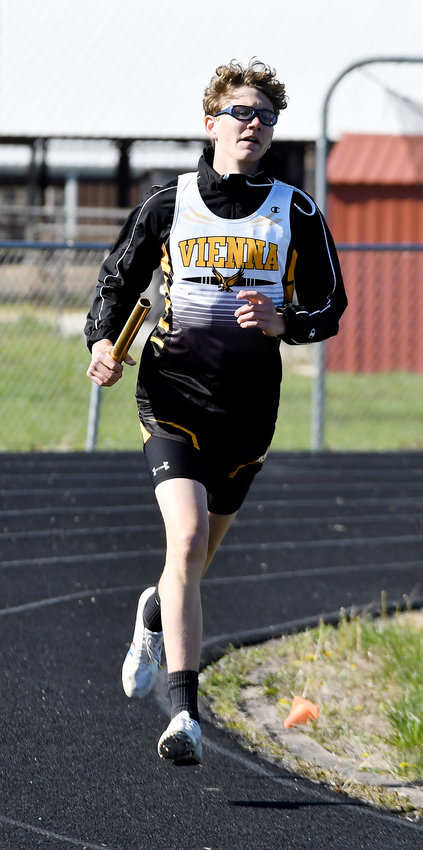 Max Steffen runs his leg of the boys 4x400-meter relay during last Monday&rsquo;s Maries-Osage Challenge track meet at Linn High School for Vienna&rsquo;s Eagles.