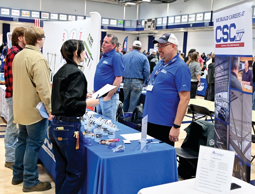 State tech students visit with CSC representatives at last week’s two-day Career Expo, an event that drew 400 companies to Linn.