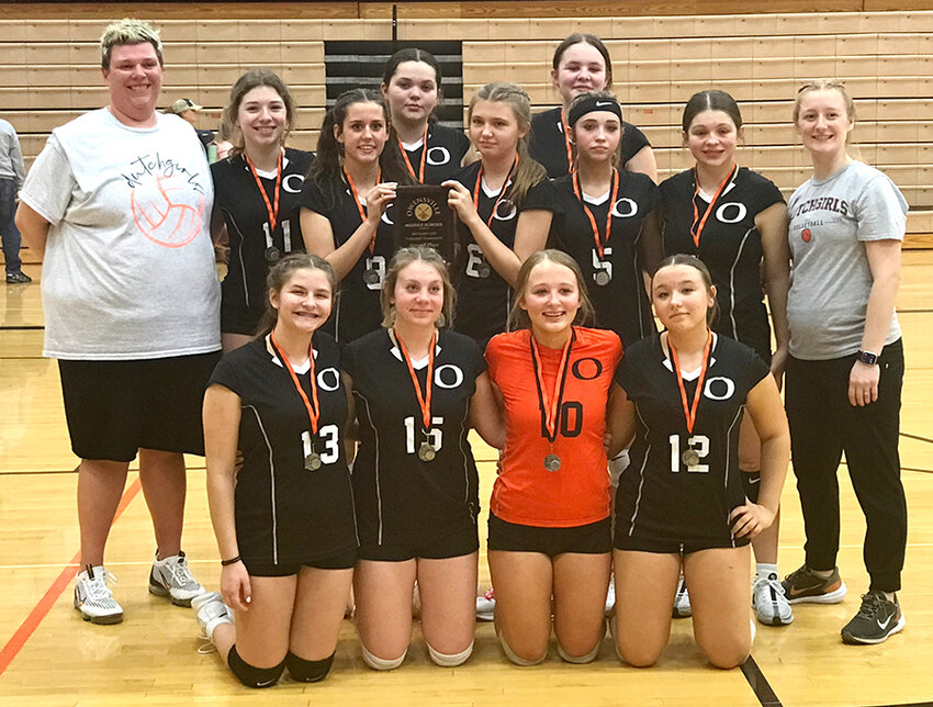 Jamie Ridenhour&rsquo;s OMS 8th grade Dutchgirls placed second in their home tournament Saturday.